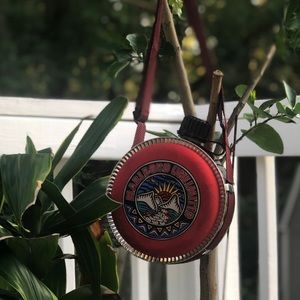 Marlboro unlimited Coleman canteen